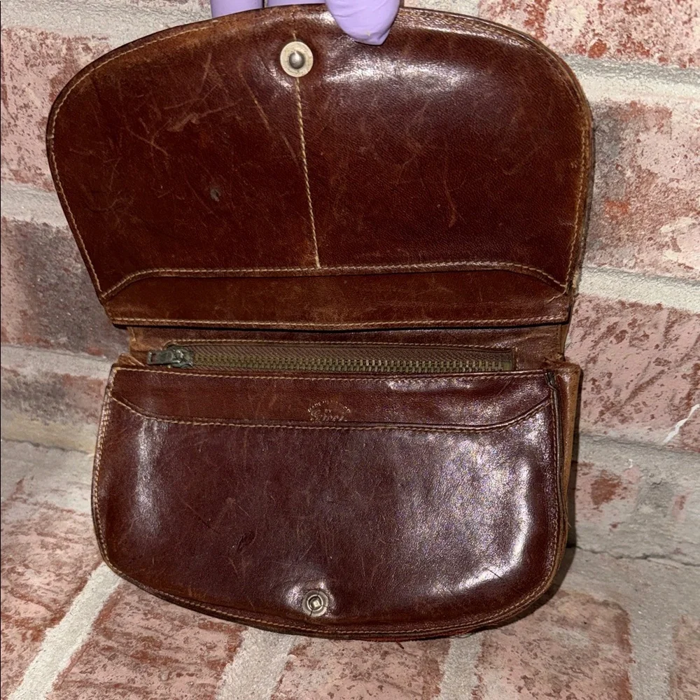 Vintage Gucci Brown Monogram Clutch with Green & Red Web Stripe - Picture 3 of 13